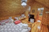 Frio Canyon Real Estate - Martin Martinez
