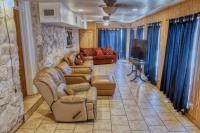 Frio Canyon Real Estate - Martin Martinez
