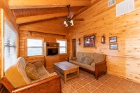 Frio Canyon Real Estate - Martin Martinez